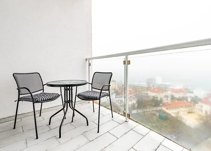 New Romantic Sea-View Studio By Odessa Beach