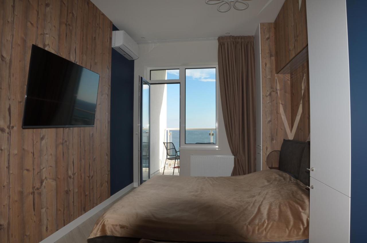 New Romantic Sea-view By